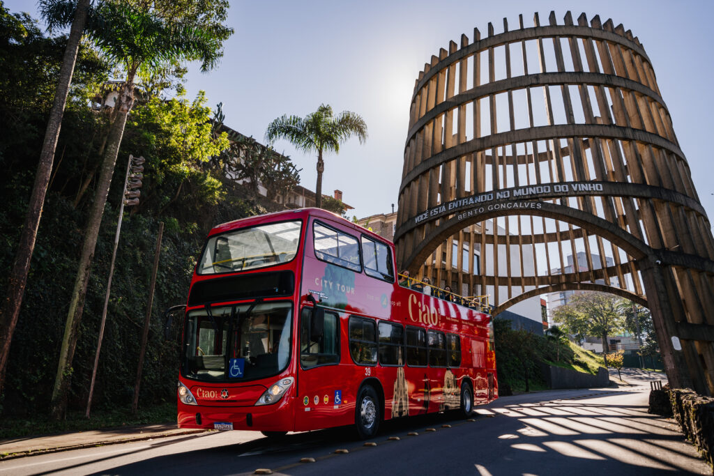City Tour Panorâmico Ciao Bus, em Bento Gonçalves.